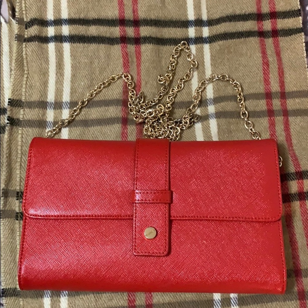 Pink purse